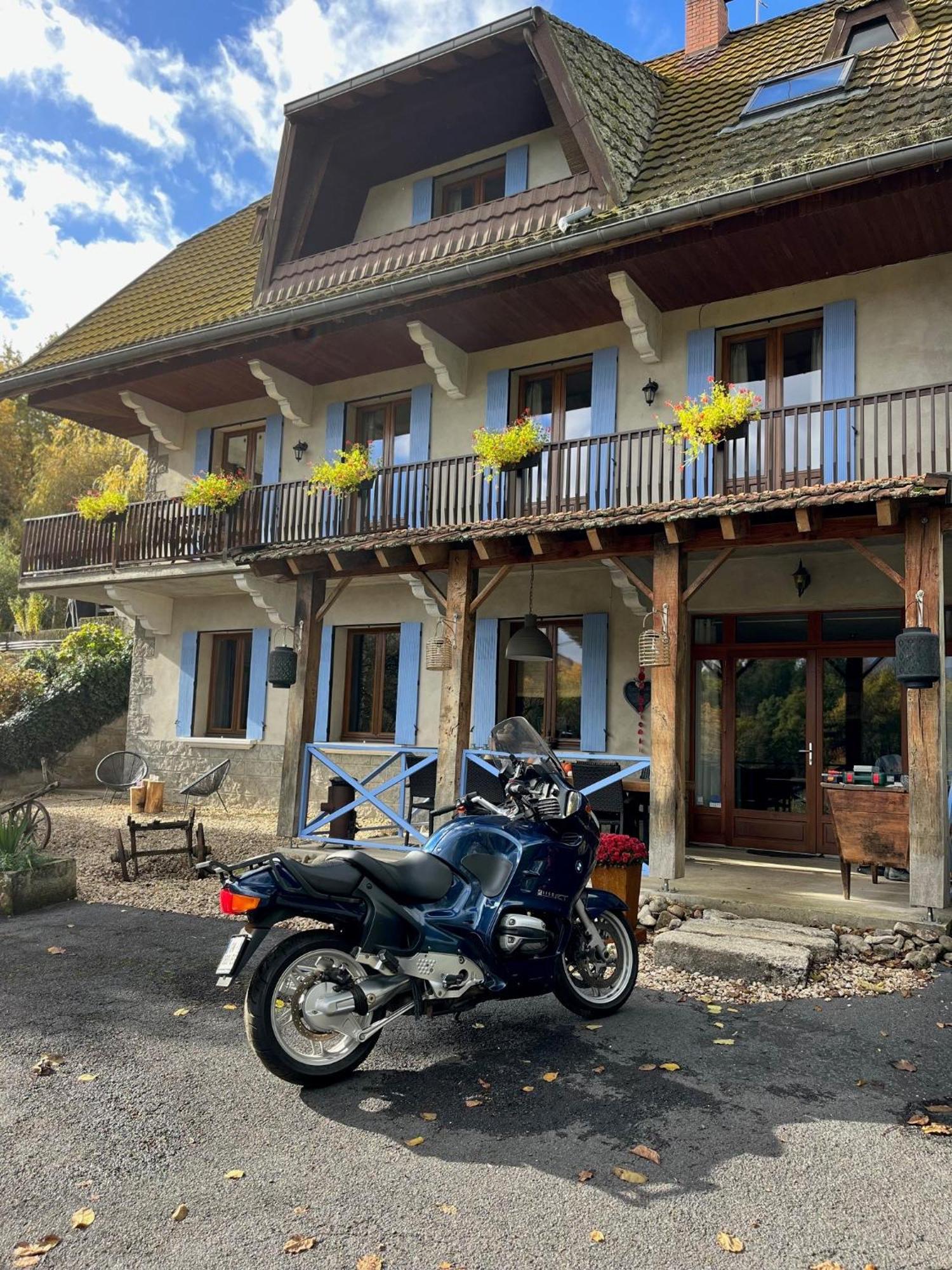 La Maison Du Chevalier Marat Dış mekan fotoğraf